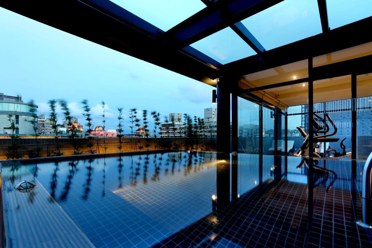 Kun Hotel Taichung Exterior foto